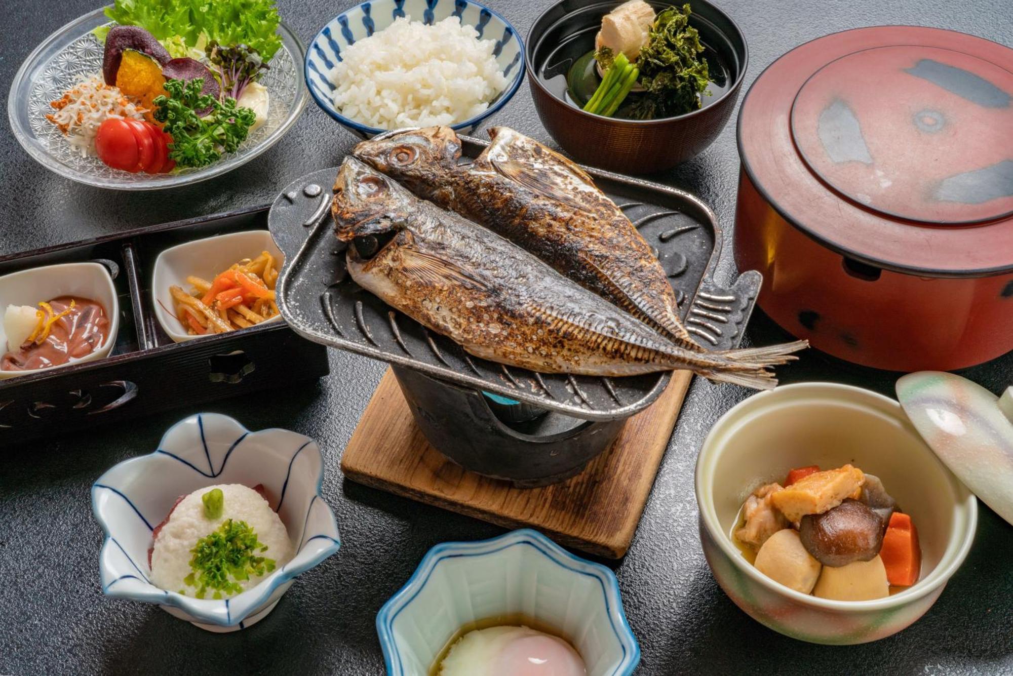 아타가와칸 호텔 히가시이즈 외부 사진